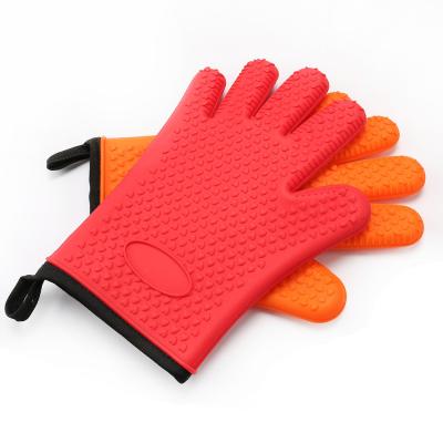 China More Superior Heat Resistant Silicone Oven Mitts Kitchen Gloves with Quilted Cotton Lining for sale