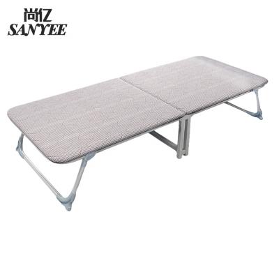 China SY-1696A Outdoor Simple Folding Furniture Wooden Panel Bed Iron Frame Cot Cot for sale