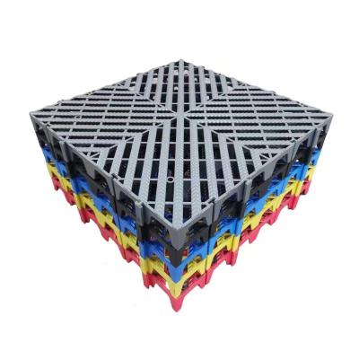 China Modem Car wash 4S shop grille  plastic moisture-proof mat drainage non-slip grid mosaic floor grille for sale