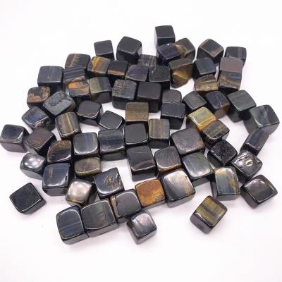 China Wholesale Natural Blue Tiger's Eye Crystal Tumbled Stone Quartz Crystal Tiger's Eye From Europe Cube For Healing for sale