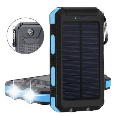 Cina Fast charge support new products on china market 8000 solar power bank waterproof flashlight in vendita