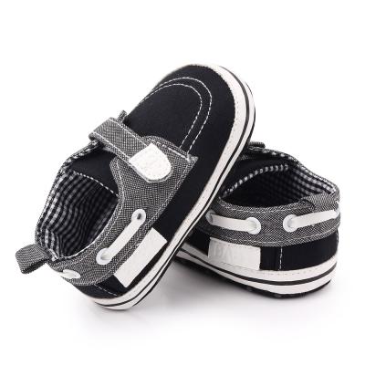 China New Arrival Baby Shoes Breathable Soft Sole Newborn Casual Shoes for sale