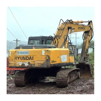 China Hyundai 225LC-7 excavadora de 25 toneladas en buen estado de trabajo con pintura original en venta