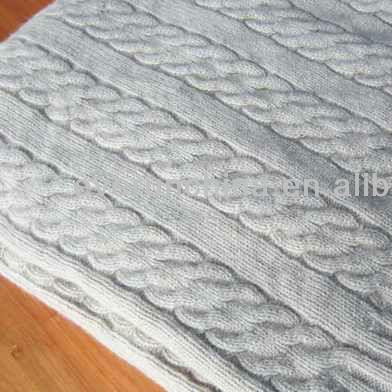 China PORTABLE 100% Cotton 100% Acrylic 100% Wool Cable Knit Throws And Blankets for sale