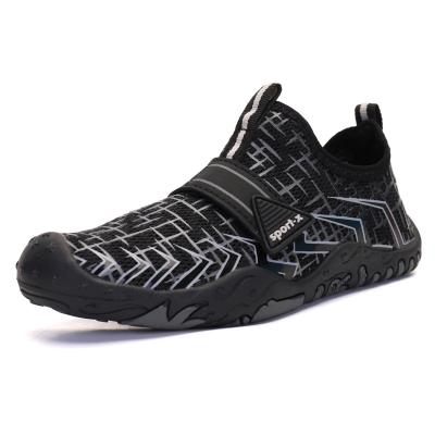 China Soft And Comfortable Drop Shipping Hot Sale Black Cool Mens Water Shoes From Amazon for sale