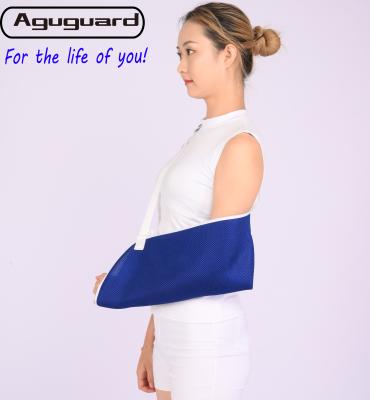 China Breathable Mesh Medical Surgical Rehabilition Arm Sling With Adjustable Strap for sale