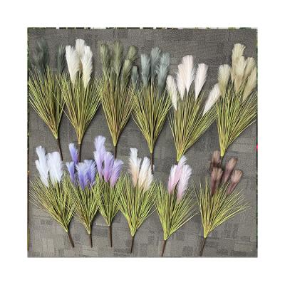 China Professional Silk Manufacture Five Branch Big Feather Cloth Reed Feathers Decoration Artificial Feather for sale