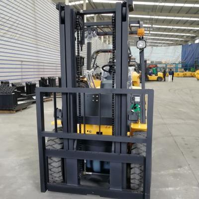 China Hotels 2 ton 2.5 ton 3 ton 3.5 ton 5 ton forklift 4x4 diesel forklift for sale for sale