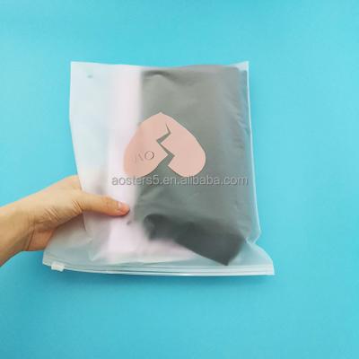 China Good quality custom frosted zipper lock bag recyclable clean logo hot sale for clothing for sale