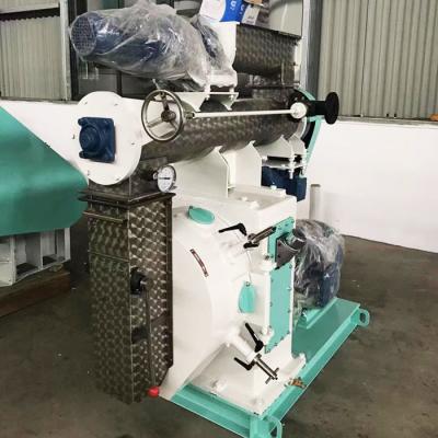 China Warmverkoop 1-20 ton/uur Voederpelletmachine voor pluimveevoeder Te koop