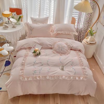 China Viable Romantic Purple Pastoral Cotton Winter Warm Embroidery 80S Bedding Brushed Fabric Four Piece Set for sale