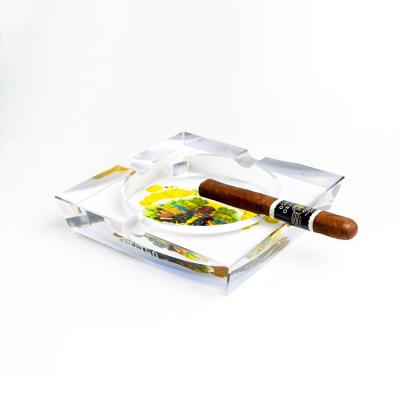 China Custom Fashion Eco-Friendly Square Ember Crystal Cigar Ashtray for sale