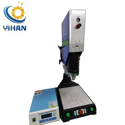 China Einfache Bedienung 15KHZ 3200W tragbare Ultraschallschweißmaschine für Stoffe aus Kunststoff PVC zu verkaufen