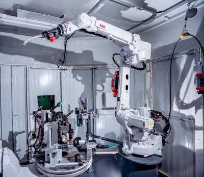 中国 Precise and Accurate Abb Robot Arm for Control in Manufacturing 販売のため