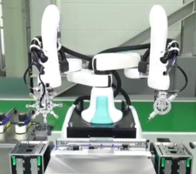 Cina Braccio robot Kawasaki DuAro2 con carico utile di 3 kg e rilevamento di collisione in vendita