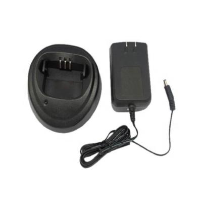 China TRBOW walkie talkie deskcharger OEM walkie talkie charger PMTN4096 for Motorola two way radio CP200D DP1400 XIR P3688 DEP450 for sale