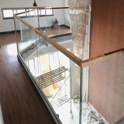 China Modern wholesale glass railingsglass balustrade aluminum alloy material for sale