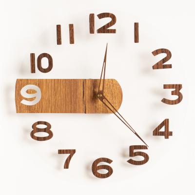 China Factory Zhangzhou BRIEF Style 3D Acrylic Transparent Wooden Wall Clock New Design Wall Clock for sale