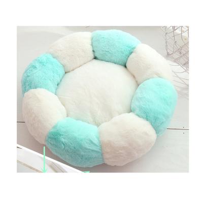 China Hot Selling High Quality Round Plush Solid Sustainable Pet Bed Luxury Pet Beds for sale