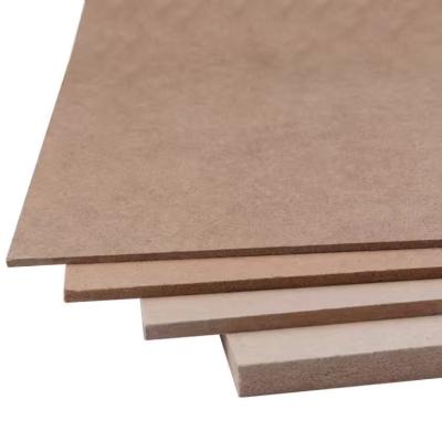 Cina MDF tagliato a laser 9 mm 12 mm per la produzione di mobili in vendita