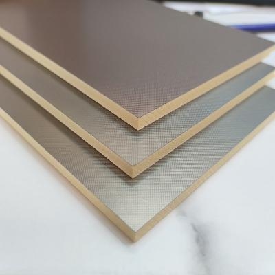 China Modern Design Style Lightweight Flexible Poplar Hardwood Combi Outdoor Plywood Sheet en venta