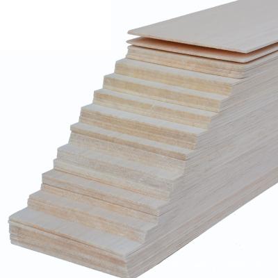 China Transform Your Construction Projects with Plywood Sheet Affordable and Durable Te koop