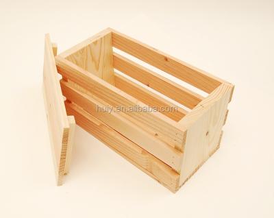 China Rustic Wooden Handmade Wooden Crate Rountry Style Gift Box With Lid for sale