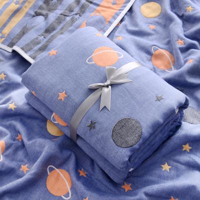 China 120*150cm Large Size Jacquard Cartoon Cotton Kids Anti-Static Blankets for sale