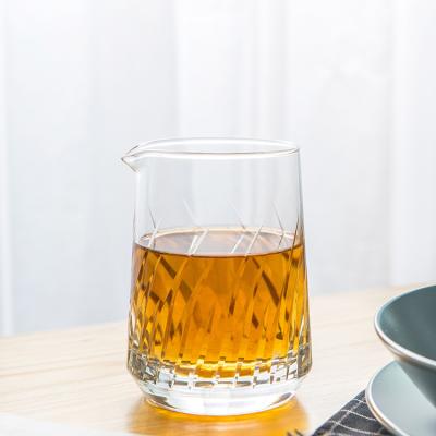 China CURRENT Professional Quality Crystal 750ml Deep Weighted Bottom Cup Premium Seamless Cocktail Hand Design Mixing Glass for sale