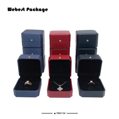 China Webest Durable Package Custom Jewelry Boxes Including Ring Set Pendant Boxes Custom Logo In Stock for sale