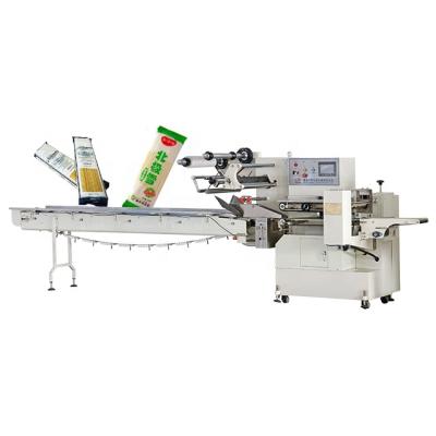 China Servo Automatic Automatic Packing Machine Instant Noodles Packaging Machine Rice Noodle Chunks Flow Packing Machine for sale