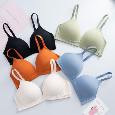 China Breathable A Cup Bralette Women's Fashion Soft Wireless Bra B Bra Seamless Women's Adjustable Push Ups for sale