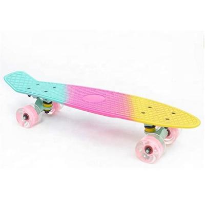 China 22 Inch Juvenile Mini Full Deck Plastic Board Cruiser Skateboard White for sale