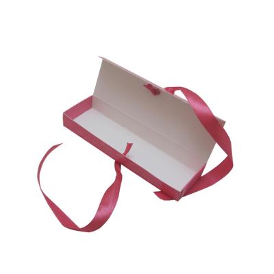 China Recycled Materials Custom Luxury Long Folding Hair Bundles Extension Packaging Box With Ribbon for sale