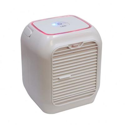 China 2021 Rechargeble Amazone New Design Cooler Handy Mini Air Fan Mini Rechargeable Fan With Led Light for sale