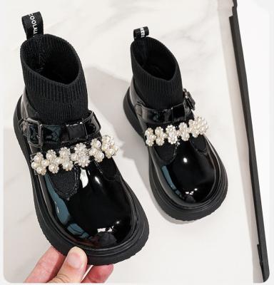 China Fashion Pearl Round Ankle Boots Kids Baby Toddler Shoes Soft Unique Warm Black PVC Winter Girls Snow Boots 2022 for sale