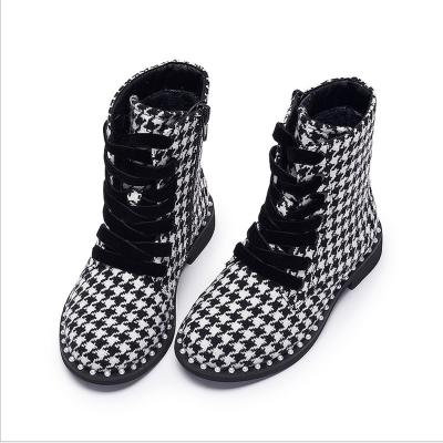 China Unique Grild Round Wholesale Design Boot Rubber Shoes for sale