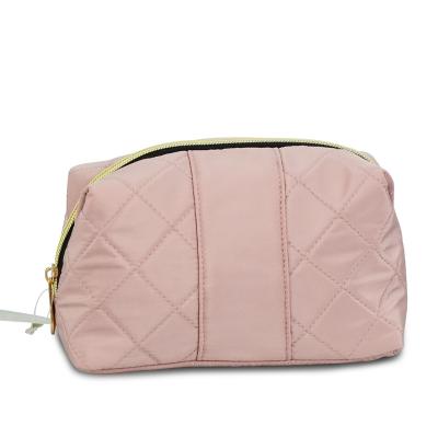 China New Design Large Capacity Fabric Makeup Bag With Zipper Grids Stylish Toiletry Bag For Women Large Pink Polyester Pocket Cosmetic Bag for sale