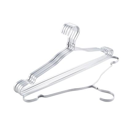 China Modern wholesale silver fashion aluminum hanger with silver color for adults clothes for sale