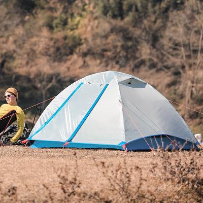 China Double-Layer Aluminum Outdoor Pole Tent Professional Mountaineering Tent Diagonal Tying Type for sale