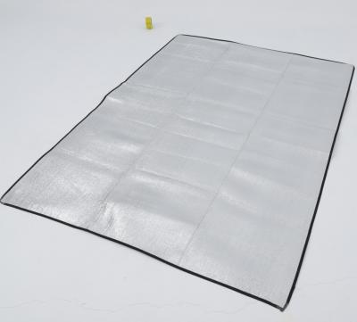 China Aluminum Foil Tent Mat Tent Flooring Mat Moisture-proof Picnic Mat for sale