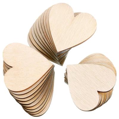 China Europe Wooden Heart Shaped Cutting Slice Decoration DIY Wedding Valentine's Day Heart Shaped Wooden Heart Shapes for sale