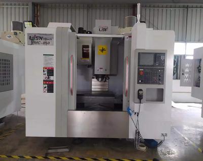 China VMC850 Vertical Machining Center High Precision With Rigidity And Stability zu verkaufen