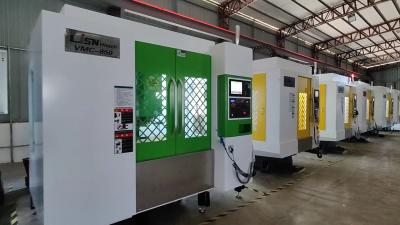 China VMC pequeña precisión vertical multiusos del centro de mecanización 850 7.5KW alta en venta