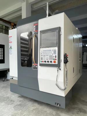 Chine Machine de fraisage CNC à haute précision à 5 axes avec 20 magazines d'outils à vendre