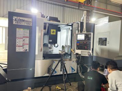 China Neues Produkt 1200x660 Arbeitstisch Größe 4 Achsen CNC-Maschine Für 12000rpm zu verkaufen