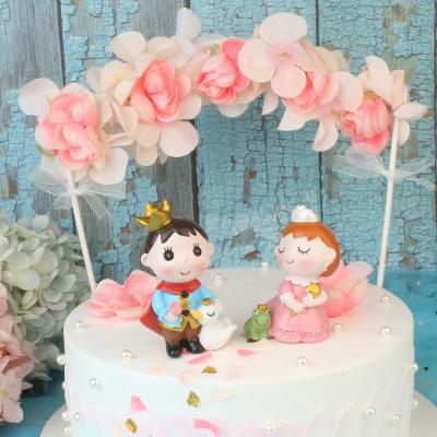 China New Wholesale Eco-Friendly Disposable Touch Sexy Tender Wedding Cake Topper With Funny Wedding Cake Resin Mood Wedding Bride And Groom for sale