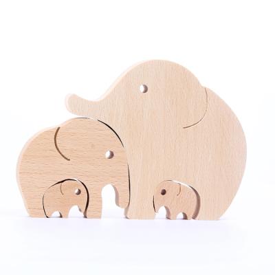 China Europe Elephant Mother and Child Wooden Elephant Ornaments Mother's Day Gift Wooden Handicraft Ornaments Creative Gifts for sale