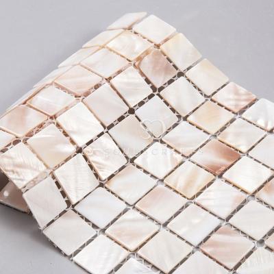 China Good Quality Square Pearl Shell Mosaic Tile Parquet for Wall for sale