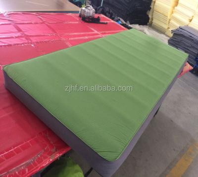 China Comfortable Self Inflating TPU Mat Camping Mattress Sleep Pads for sale